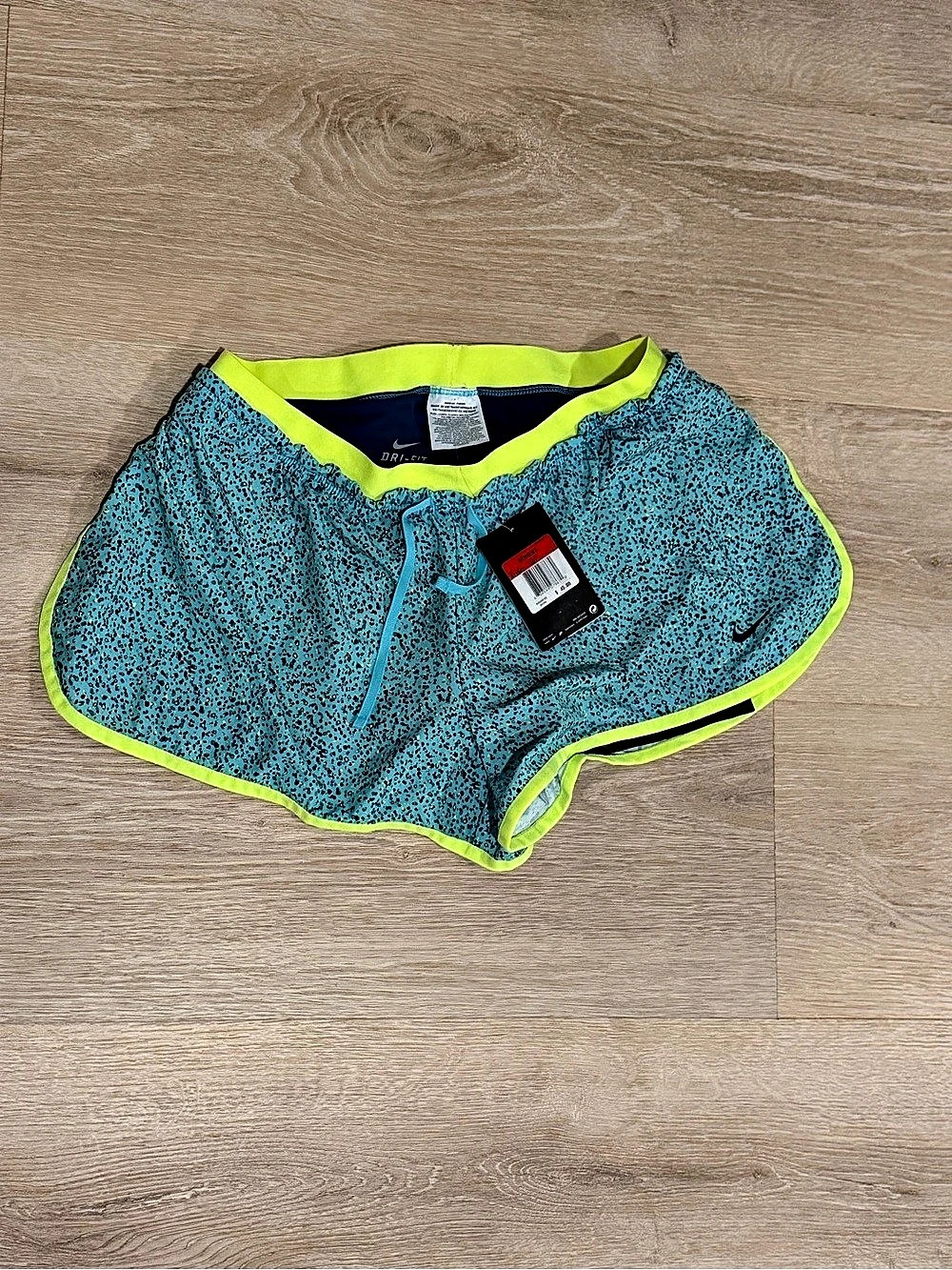 Nike Women's Animal Print Athletic Shorts Blue Large NWT